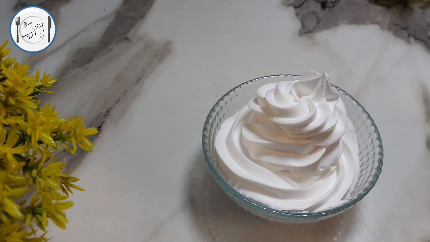 Cream in How to Whip Cream for Cake By The Spicy Trail Whipped Cream Frosting Whipping Cream Icing For Cake