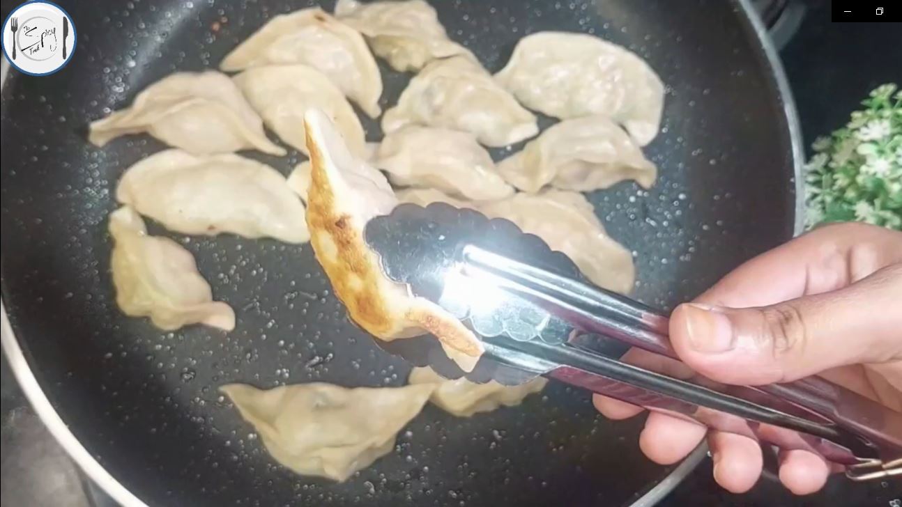 13th step of steamed chicken momos recipe