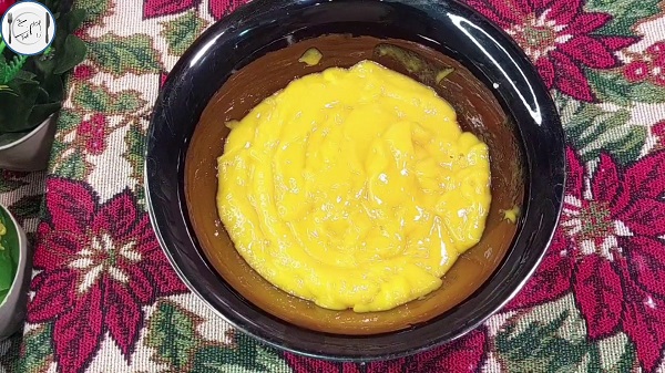 2nd step of Mango Delight Recipe