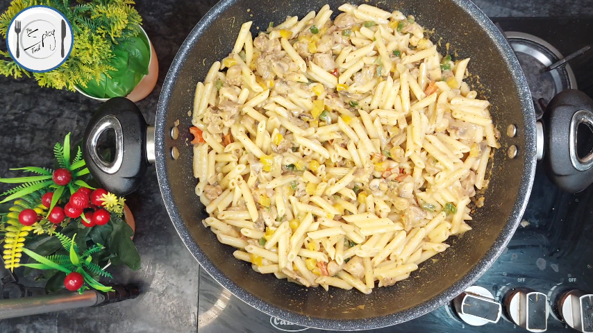 9th step of Chicken Peri Peri Pasta Recipe By The Spicy Trail Chicken Peri Peri Cheese Pasta Recipe