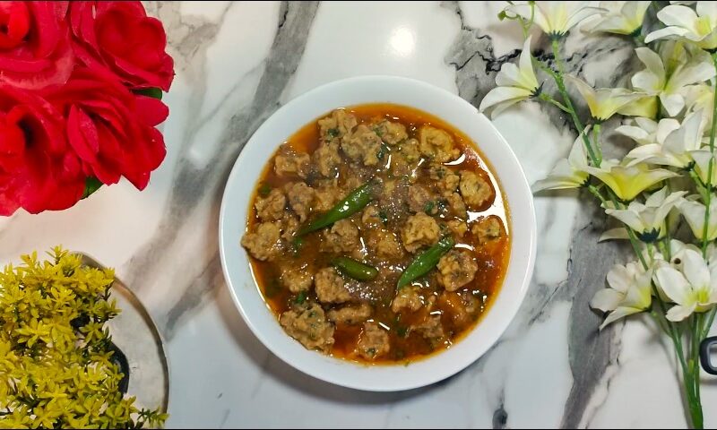 Moong Dal Bhap Badi Recipe By The Spicy Trail | Punjabi Wadiyan Recipe | Steamed Vadiyan Recipe | Variyan Recipe