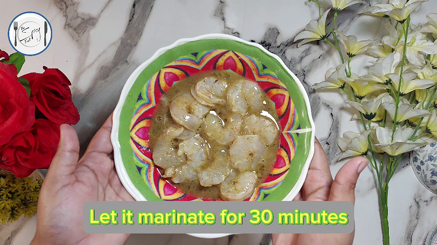 2nd step of Restaurant Style Dynamite Prawns Recipe By The Spicy Trail