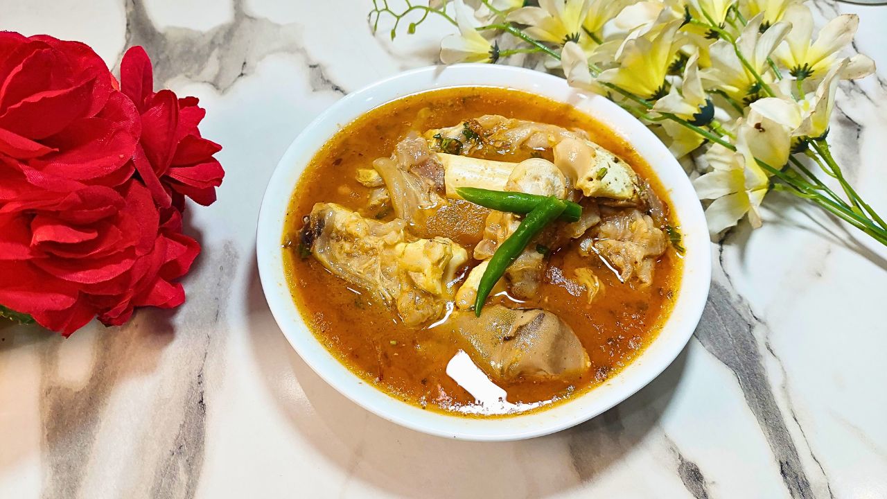 Featured Image of Paye Ka Salan By The Spicy Trail Easy Beef Paya Recipe